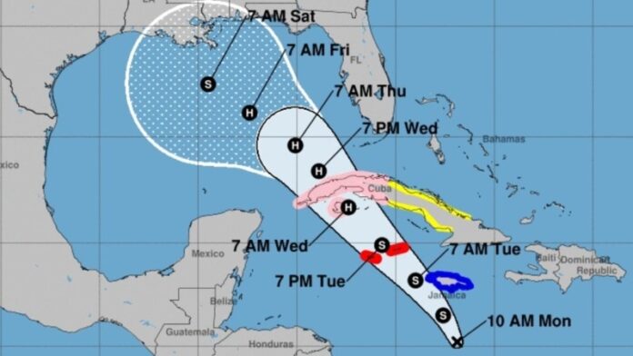 Alertan sobre inminente ciclón en el Caribe; Cuba decreta fase informativa