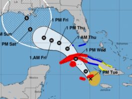 Rafael a punto de convertirse en huracán mientras se acerca a Cuba