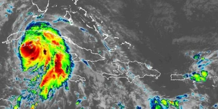 Meteorólogos prevén que Rafael impacte Cuba con intensidad de huracán mayor