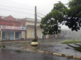 Rafael toca tierra en Cuba por Artemisa como un poderoso huracán categoría 3