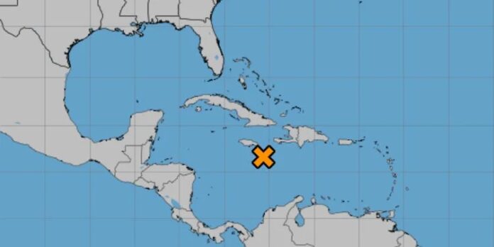 Alertan sobre posible desarrollo de depresión tropical al sur de Cuba