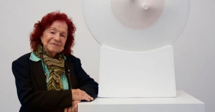 Muere en Puerto Rico la artista cubana Zilia Sánchez, maestra del arte abstracto