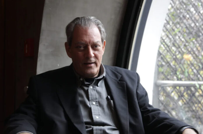 Paul Auster, Quincy Jones y Alain Delon entre los escritores y artistas fallecidos en 2024