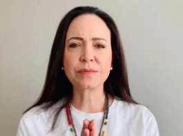 María Corina Machado se dirige a Venezuela tras “golpe de Estado” de Maduro