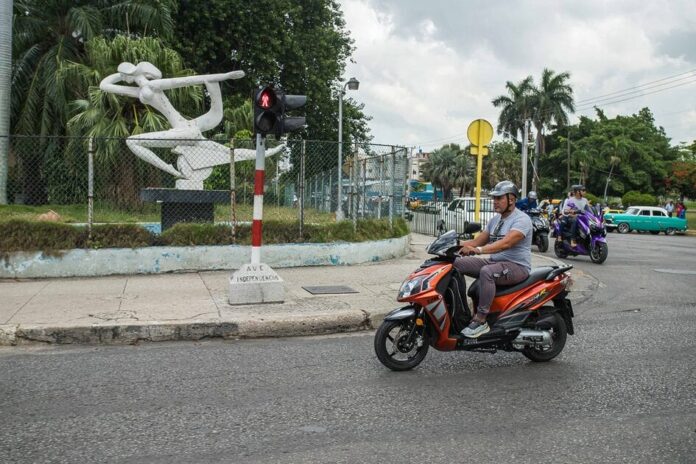 Aduana de Cuba: nuevos valores de referencia para vehículos automotores, partes y accesorios