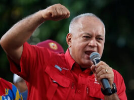 Un testigo acusa a Diosdado Cabello de encargar el asesinato de un ex militar venezolano