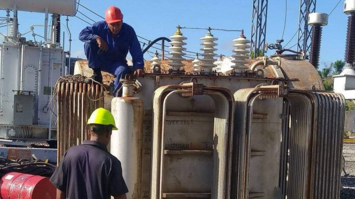 Al menos un ladrón ha muerto tratando de robar equipos eléctricos, según la Policía