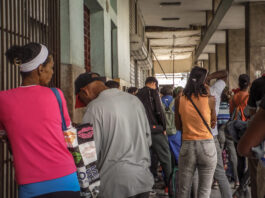 The Challenge of Withdrawing Money from ATMs in Cuba – Havana Times