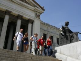 Proponen reforma constitucional en Cuba para garantizar la libertad académica